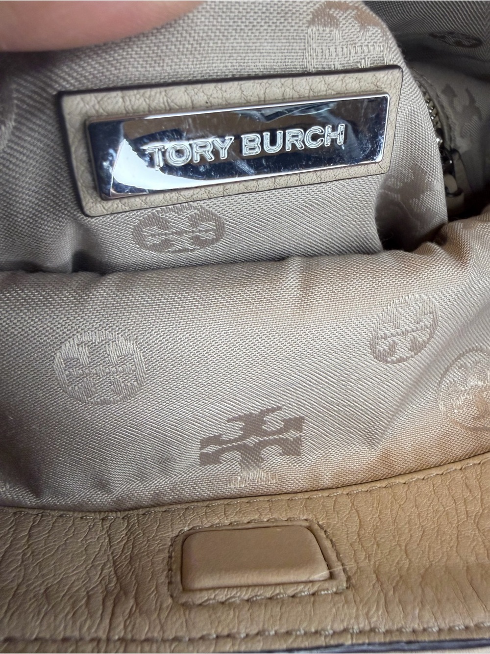Tory Burch Marion Fold-Over Crossbody Bag | Pebbled Leather | Light Beige/Taupe - Picture 8 of 15